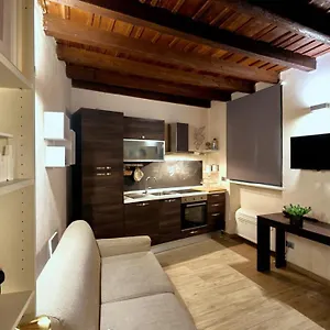 Grazioso Monolocale Nel Cuore Di Brera , Milán Italia